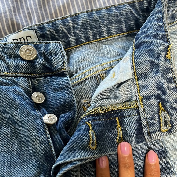 Urban Outfitters 2 Tone Denim Shorts - Picture 4 of 5